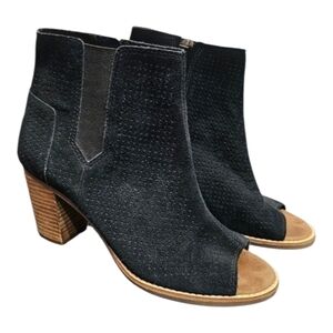 Toms Majorca Peep Toe Side Zip Chunky Heel Perforated Black Suede Bootie Sz W7.5